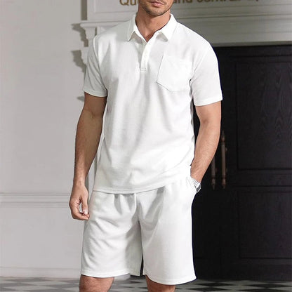 Leonido | Zweiteiliges Set aus Poloshirt mit Karotasche und Shorts