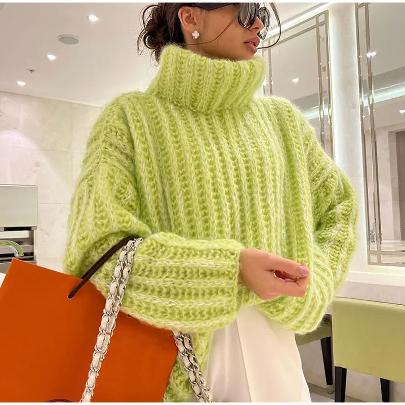 Emilea | Flauschiger Rollkragenpullover