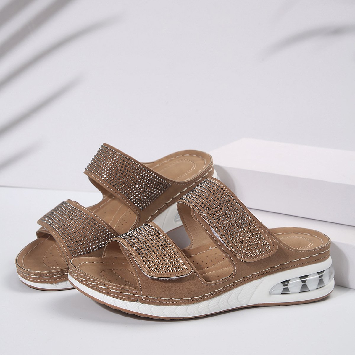 Naro | Sommersandalen mit Strasssteinen für Damen