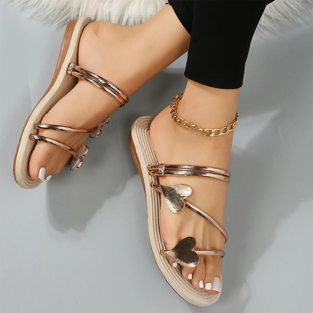 Caitlyn | Herzförmige Metallsandalen mit mehreren Riemen für Damen