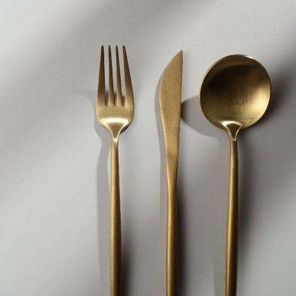 Minimalistisches Besteckset - Titan und Gold - Verdi