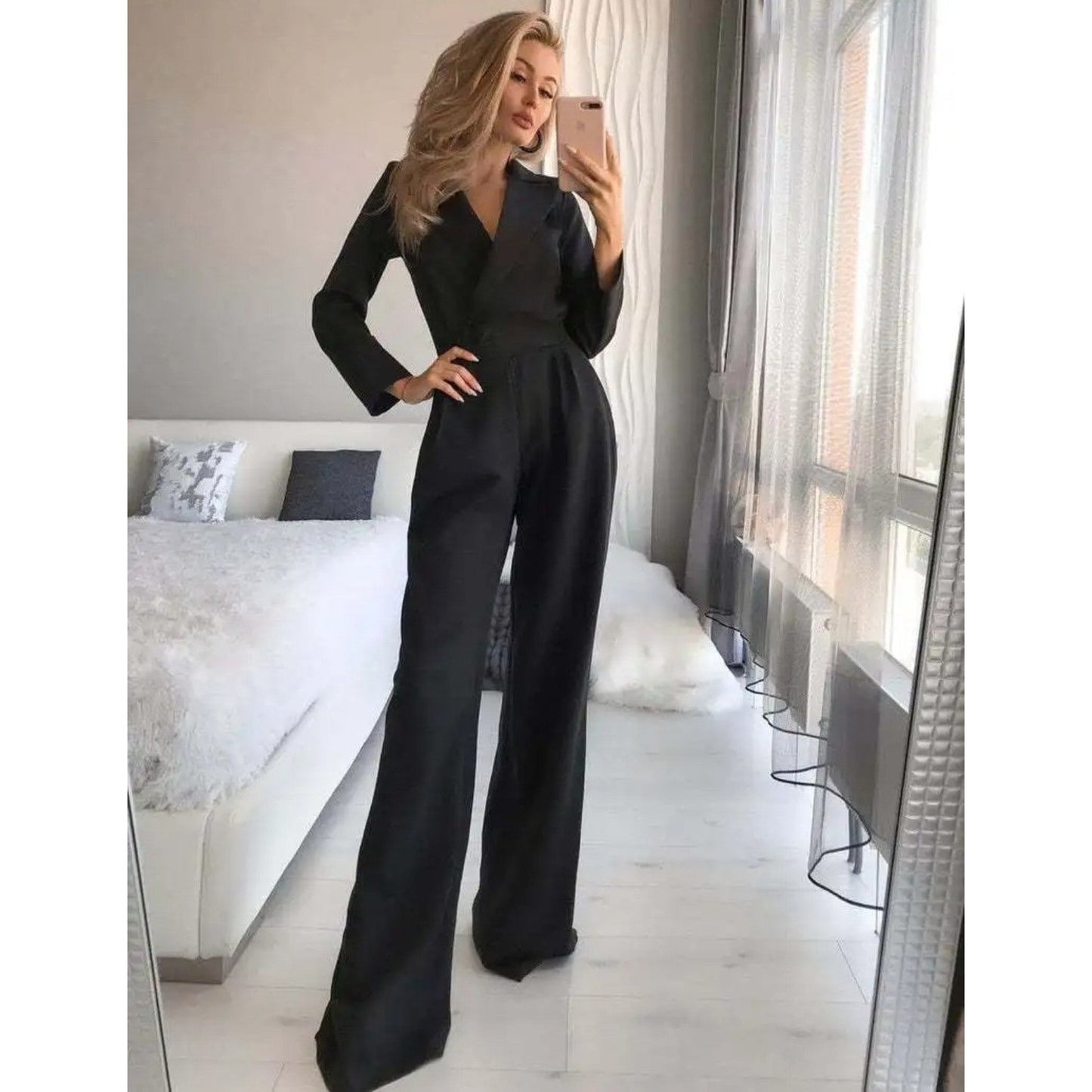 Eleganter Jumpsuit mit weitem Bein und Kragen | Rhonda