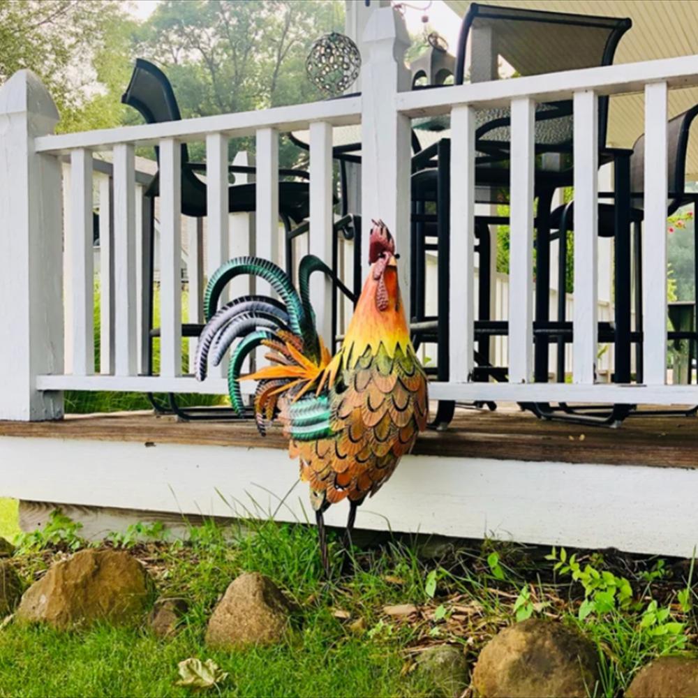 Strahlendes Hahnengarten-Erlebnis aus Metall - Pepegallo