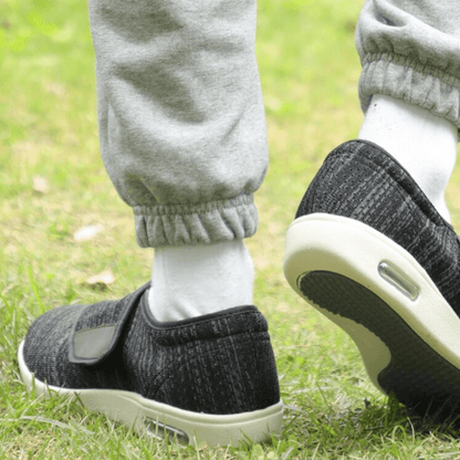 Orthopädische weite Schuhe für Diabetiker | Ferazian