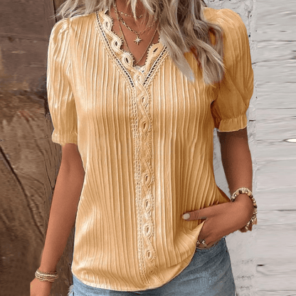 Kharlley | Elegante Bluse mit V-Ausschnitt und Spitze